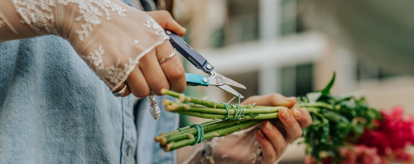 Her Zaman Yanında, Her Zaman Kullanışlı