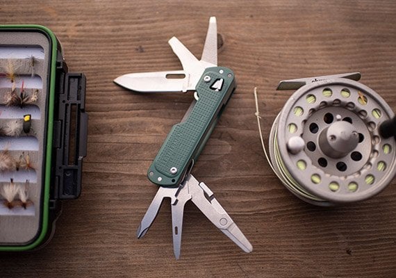 FREE® Teknolojisi ile Tek Elle Kullanım